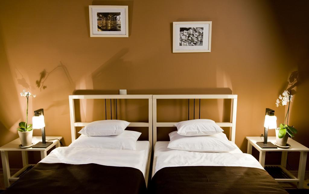 Budapest Rooms Bed And Breakfast חדר תמונה