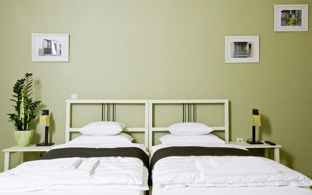 Budapest Rooms Bed And Breakfast חדר תמונה