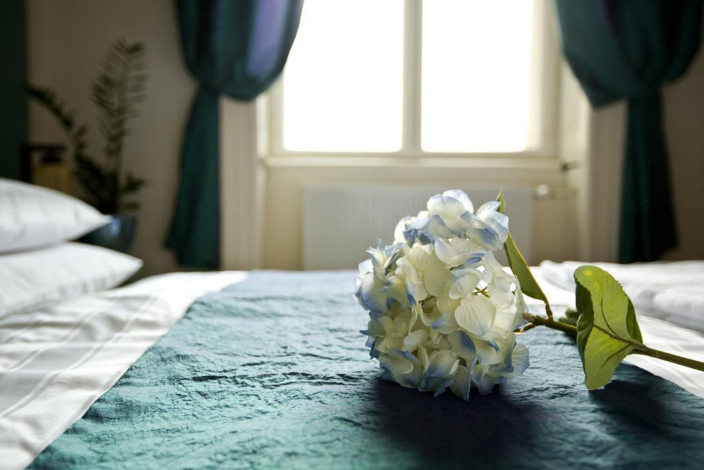 Budapest Rooms Bed And Breakfast חדר תמונה